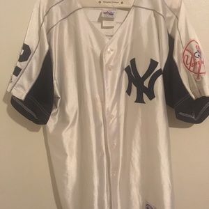 Derek Jeter jersey